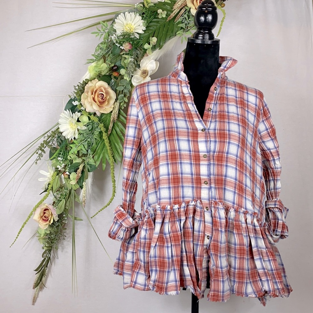 Easel Plaid Shirt Orange, White and Blue 💙 Sz. M